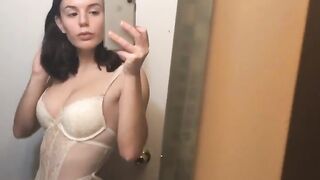 Arizona Skye Onlyfans (Video 4)