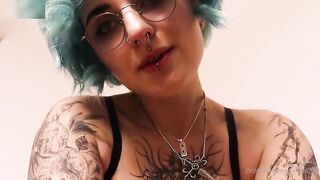Lyra Crow