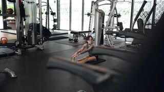 Bitchinbubba_April Jayne-The gym makes her horny
