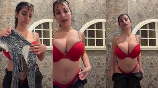 ika dauria hot in bikini onlyfans