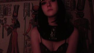 Emiigotchi Cleopatra cosplay