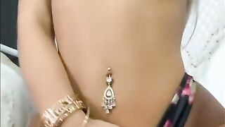 Luvlivvyy tease