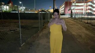 Nicole Niagara Risky attention whore takes off her yellow dress and cums in public