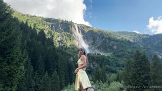 Anna Ralphs Bg with a View Onlyfans