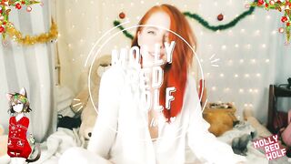 MollyRedWolf - Babe Shows Off Her Amazing Body While Getting Her Ass Fucked