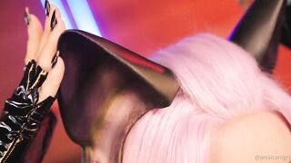 Jessica Nigri Happy Halloween Boys