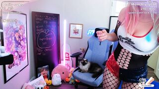 STPeach Harley Quinn Cosplay