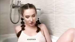 Sansa_mur - Babe Wets Her Body While Fingering Her Pussy