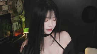 Yoon Ying ASMR