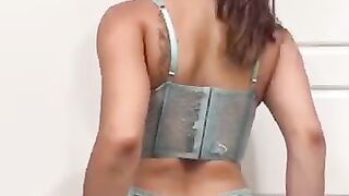 lavaxgrll Onlyfans (Video 4)