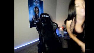 RaeRaeLoveee Onlyfans (Video 16)