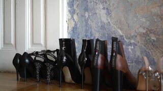 CURLY FENIX - STRIPTEASE