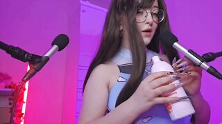Lyrica ASMR