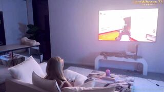 lilylanes fucked while gaming