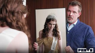 Marina Vaylor: Queen