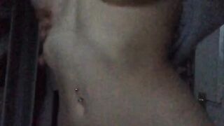 Skylar Taylor leaks (Video 27)