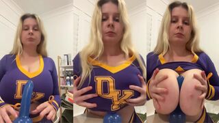 Kiki-Isabella: Go Team