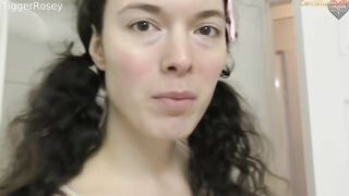 Tigger Rosey Say Uncle