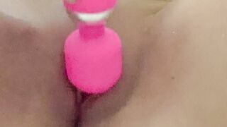 AdelineBri (Video 1)