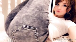 BELLE DELIPHINE SHOW BOOBS AGAIN x2 (Video 1)