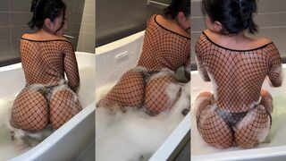 Prisy Montoya Bathtub PPV Onlyfans