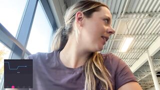 Nadia Foxx
