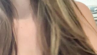 EVA LOVIA ~ fallinginlovia (Video 4)