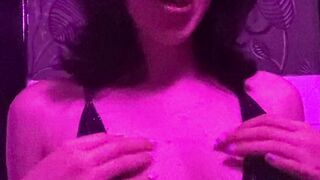 Vanessacherry (Video 4)