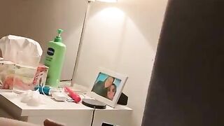 Teen Lesbians, Leaked SC Nudes (Video 1)