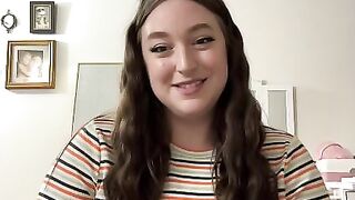 hazelmay38k showing her massive tits live on twitch