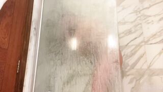 Hannah shower scene