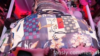 Hellgirl - Brown Dildo Ride