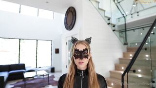 Caroline Zalog Halloween Cat Video