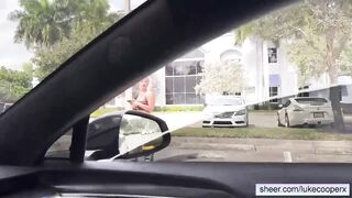 Hayley Davies Fucks Uber Driver In Tesla Autopilot