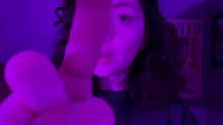 Asmrmpits lens licking close up