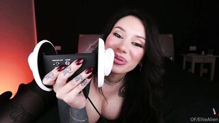 Ellie Alien ASMR