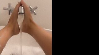 A.A OF - Sexy Feet Under The Water