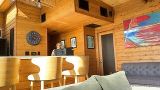 Elly Clutch - Fucking In The Bosses House