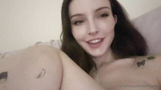 Dainty Wilder